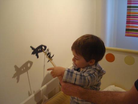 Ganador del sorteo con su regalo nuevo