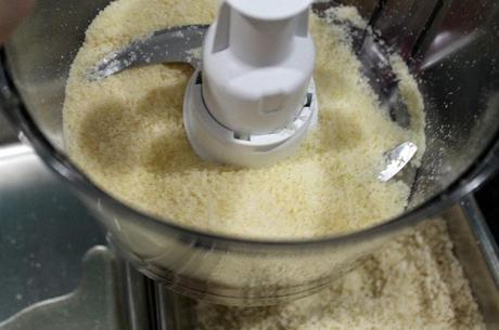 Para picar: Crujientes de calabacín con parmesano