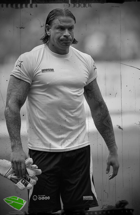 LA PORTERÍA POR EL CUADRILÁTERO