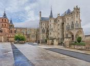 Catedral palacio episcopal Astorga