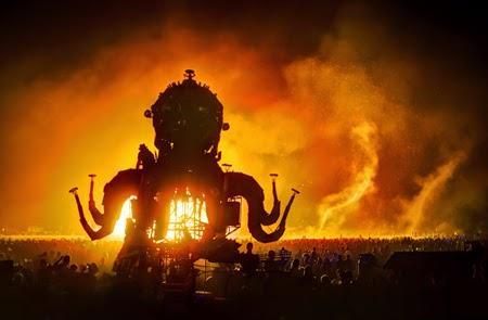 Trey Ratcliff. Burning Man 2014