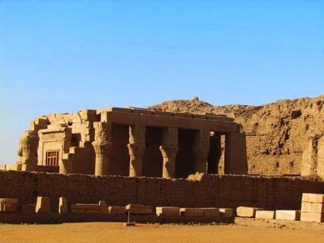 Templo del dios Horus en Edfú, Egipto. Galería de fotos