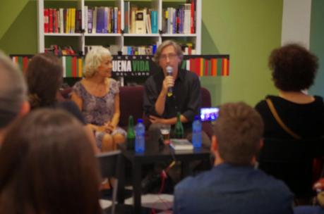 Crónica de la charla de Monika Zgustova y David Trueba sobre Bohumil Hrabal