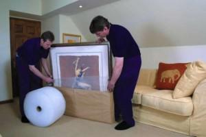 ¿Cómo envolver un cuadro? Aprende a proteger tus obras en traslados - Noticias totenart