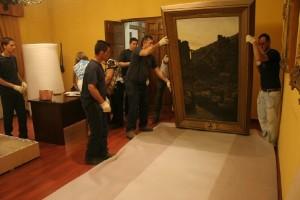 ¿Cómo envolver un cuadro? Aprende a proteger tus obras en traslados - Noticias totenart