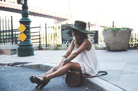 Manhattan-Lack_Of_Color_Hat-Vintage_Dress-NYC-Street_Style-Outfit-9