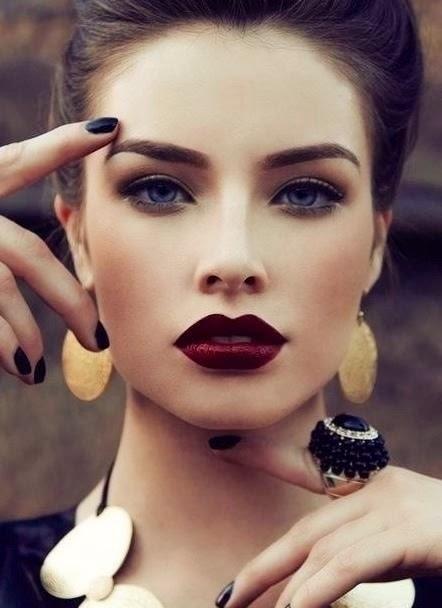 TENDENCIA LABIOS OSCUROS