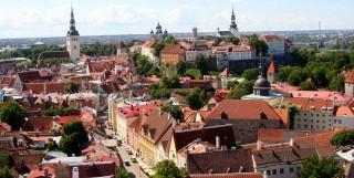 VISTAS SOBRE EL CASCO ANTIGUO DE TALLIN.