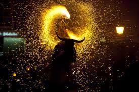 Toros de fuego con motivo de la Romería de la Divina Pastora