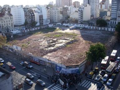 Vecinos contra un estadio en Balvanera