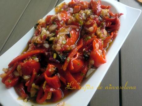 Pimientos aliñados