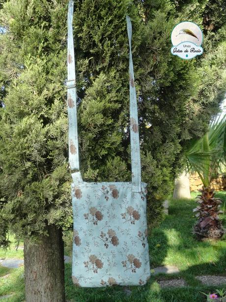 Bolso para el diario.