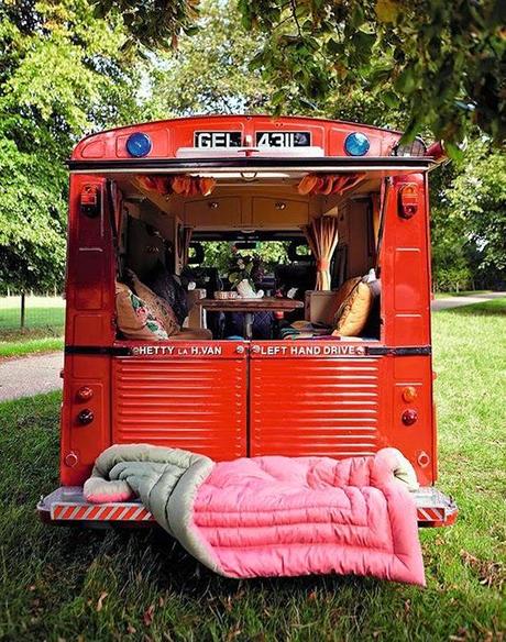 Hoy me gustan.....rincones para leer.....