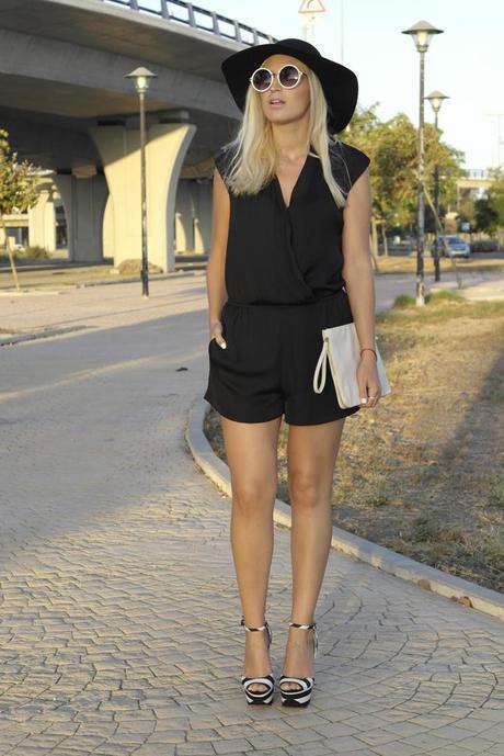 ESSENCE OF FALL ESSENCE OF FALL