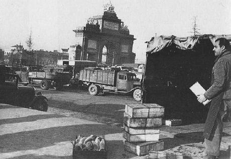 Mercado Central de Pescado en Puerta de Toledo, en 1959