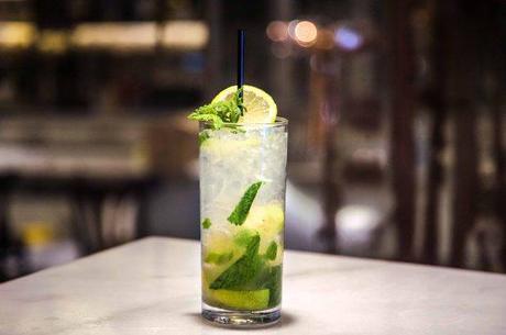 suelos hidráulicos restaurantes vintage españa a coruña estilo vintage retro rústico bares cafes decoración mesas restaurantes decoración exterior terrazas bares decoración exterior restaurantes decoración de cafeterías bares decoración de bares y restaurantes blog decoración y diseño de interiores 