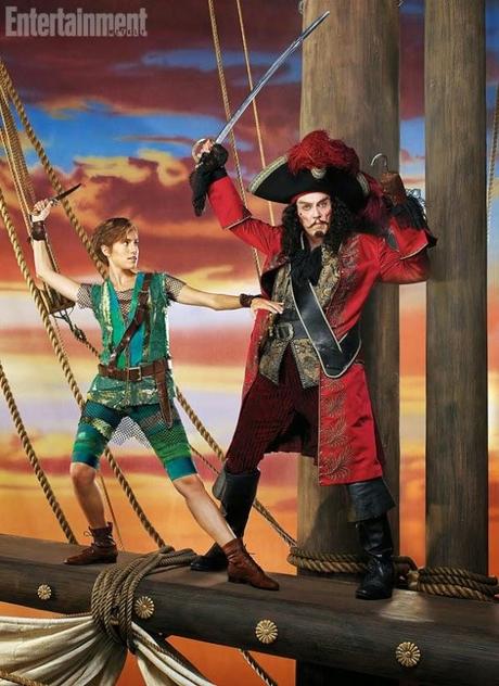 Christopher Walken es el Capitán Garfio más bizarro en 'Peter Pan Live!'