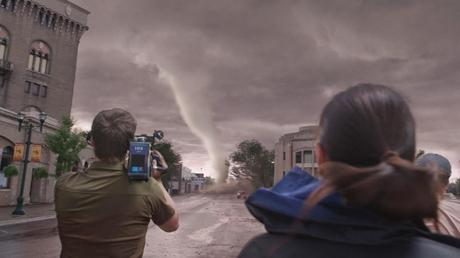 En el tornado (Into the Storm)