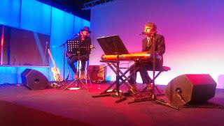 Leiva e Iván Ferreiro (2014) Truss del BarclayCard Center. Madrid