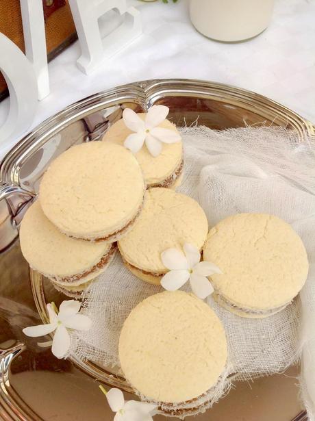 ALFAJORES DE MAICENA CON DULCE DE LECHE - RETO ALFABETO DULCE