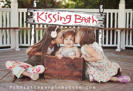 Llena tu boda de besos con un Kissing Booth