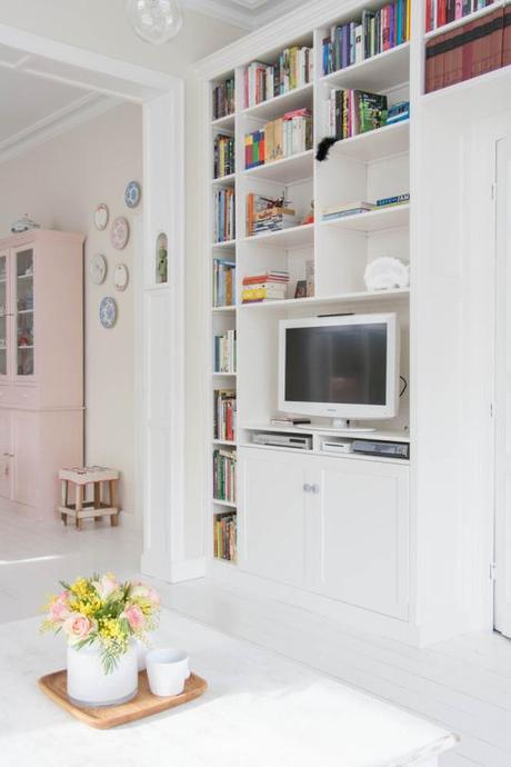 Papel de flores y colores delicados. Combinaciones equilibradas nada cursis