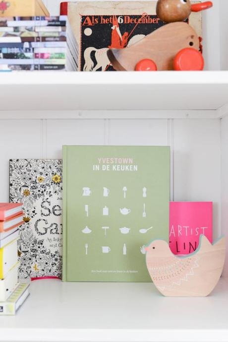 Papel de flores y colores delicados. Combinaciones equilibradas nada cursis