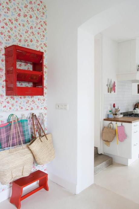 Papel de flores y colores delicados. Combinaciones equilibradas nada cursis