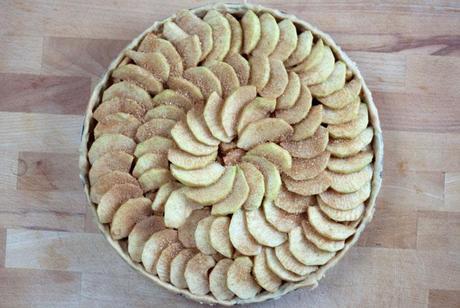 Decoración con manzanas de la tarta