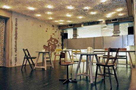 El Club de Libro, diseño ecléctico en este local de moda en Londres
