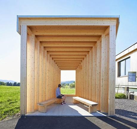 Diseño de paradas de autobús en Austria