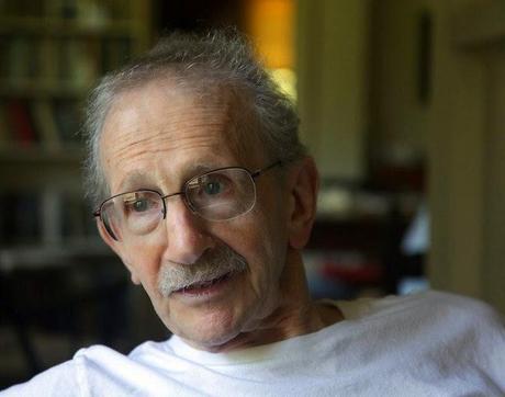 Noticia de Philip Levine, poeta norteamericano coetáneo de nuestra generación del 50