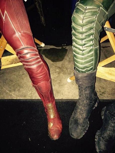 Primeras Imágenes Del Crossover Entre Arrow Y The Flash Primeras Imágenes Del Crossover Entre Arrow Y The Flash