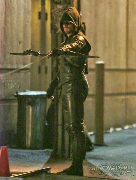 Primeras Imágenes Del Crossover Entre Arrow Y The Flash Primeras Imágenes Del Crossover Entre Arrow Y The Flash