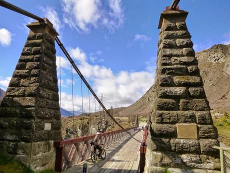 SENDERISMO EN LA ZONA DE QUEENSTOWN: GIBBSTON VALLEY