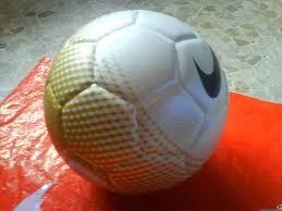 Los 10 mejores balones de fútbol de la historia