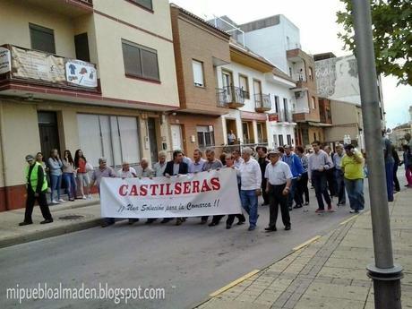 Entre 1.000 y 2.000 personas piden la municipalización de Castilseras
