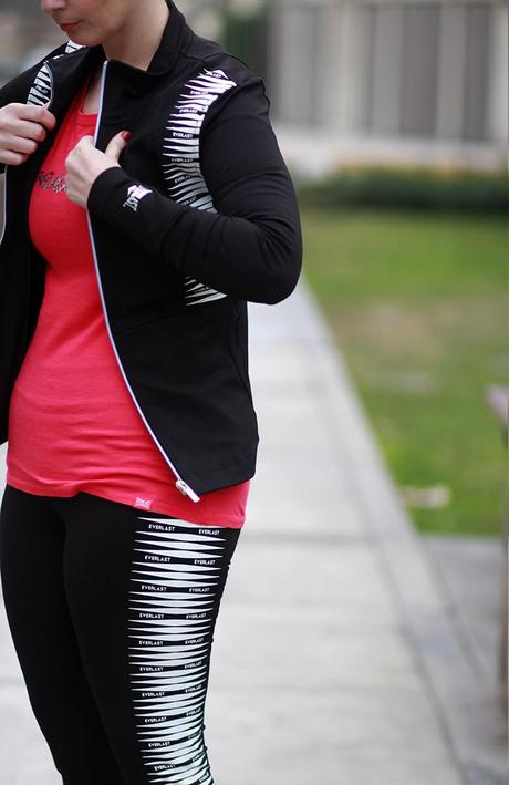 Mis Looks - Deportiva de Negro & Fucsia