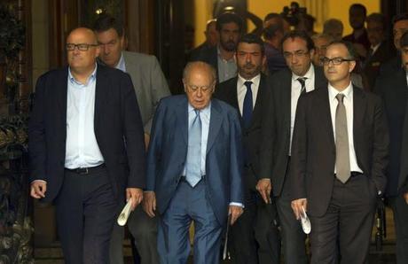 La derecha se descompone: Gallardón abandona y se va de la política;  Aguirre confiesa al juez que tuvo miedo; Pujol se encoleriza en el Parlament.