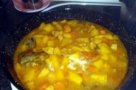 ESTOFADO DE POLLO