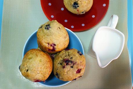 Muffins de Plátano y Frutas del Bosque (¡¡¡¡Sin grasa!!!!)