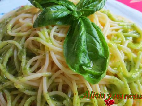 SPAGHETTINI AL PESTO