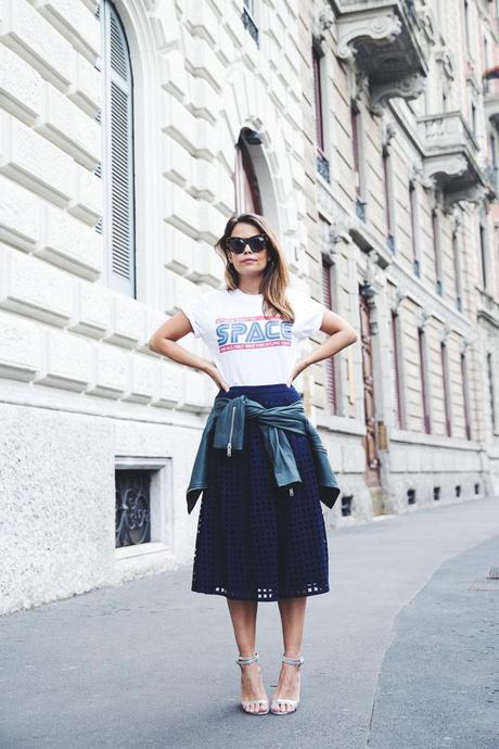 Space_Top-Reiss_Skirt-Midi_Skirt_Trend-Green_Biker-Street_Style-MFW-Milan_Fashion_Week-12