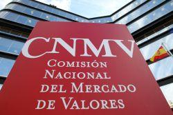 La CNMV desvela que los consejos del Ibex 35 cobraron un 6,1% menos en 2013