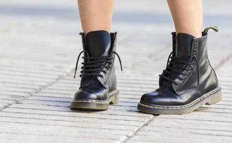 street style barbara crespo punk style C&A shirt plaid doc martens boots fashion blogger outfit blog de moda
