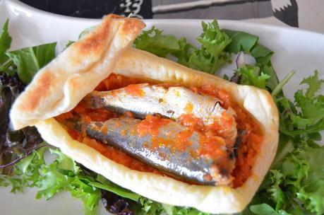 LATAS DE SARDINAS EN TOMATES