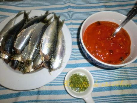 Cazuela de sardinas con pisto