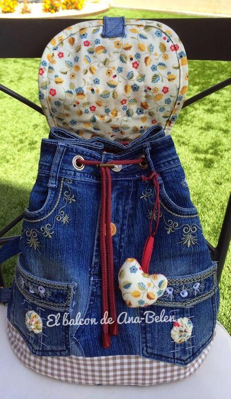 RECICLANDO UN VAQUERO RECICLANDO UN VAQUERO