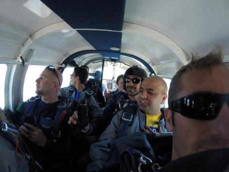 Compañeros de paracaidismo y monitores. 24 de agosto 2014 Skydive Las Vegas