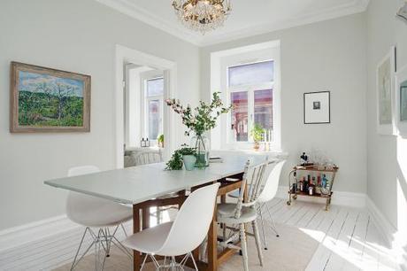 Revestimiento de tela y cristal pisos suecos decoración inspiración ikea estilo nórdico escandinavo decoración salones decoración cocinas cocina encimera madera cocina blanca moderna ikea blog decoració nórdica blanco madera decoración 